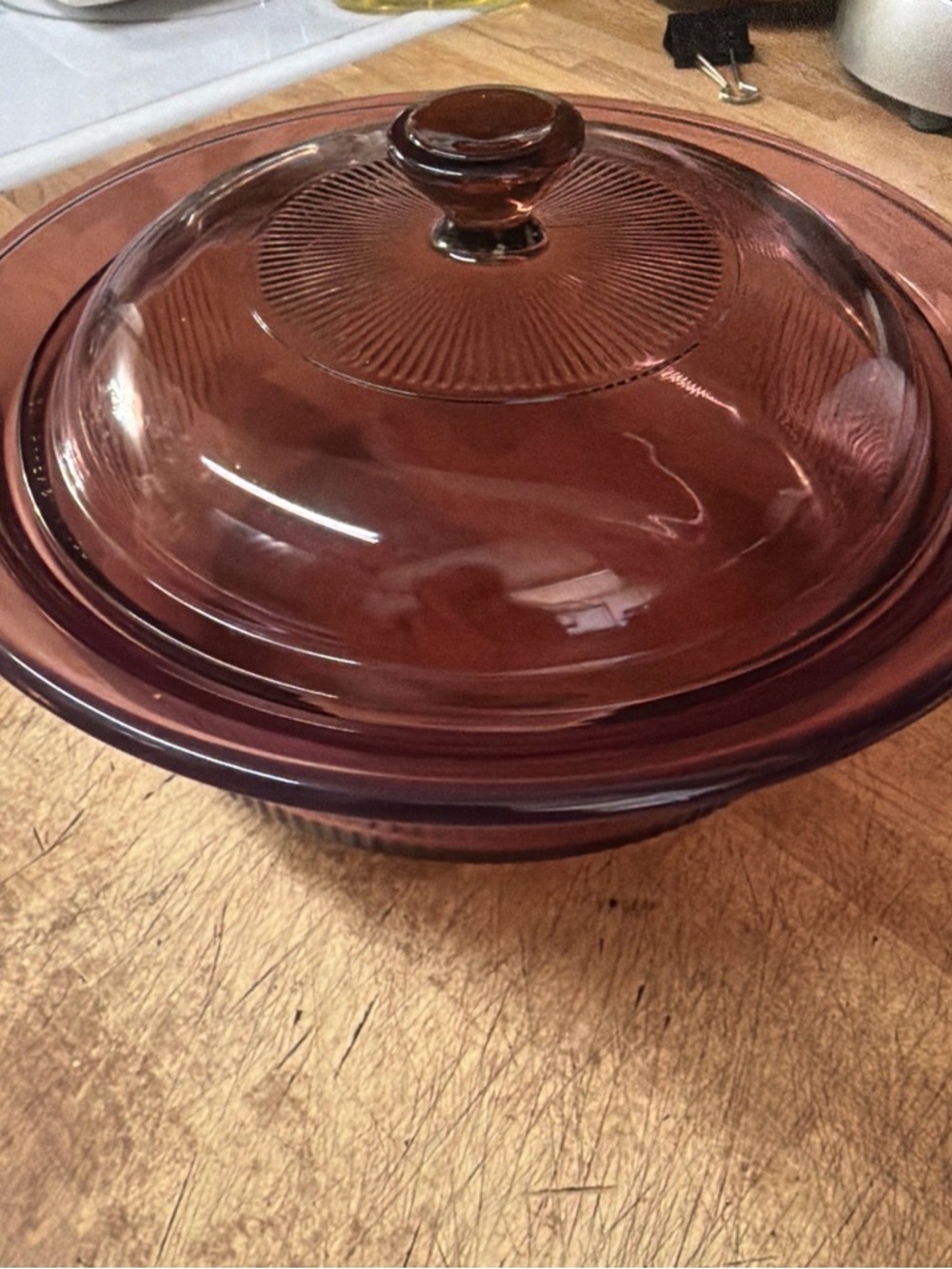 Vintage CORNING VISIONS Cranberry 1.5qt  V-32-B Casserole Dish & V2.5C Lid VGC